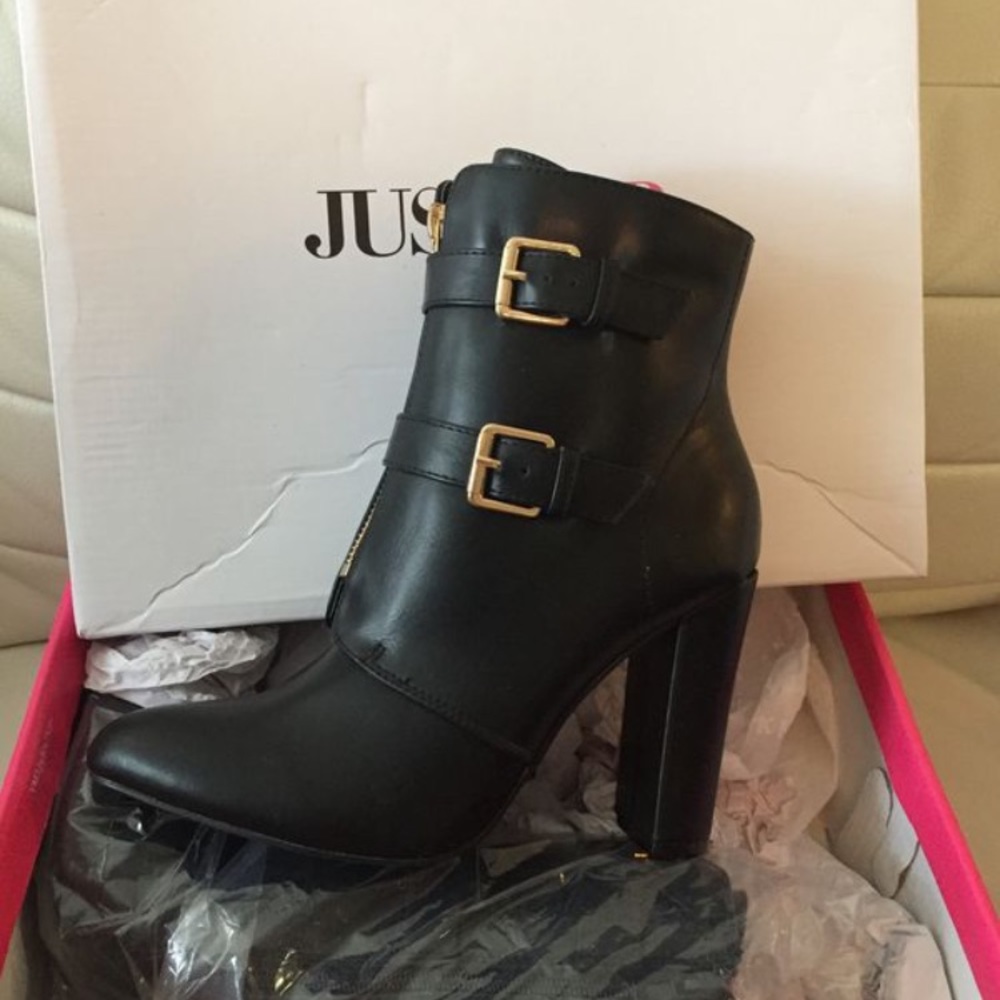 Black Zola boots